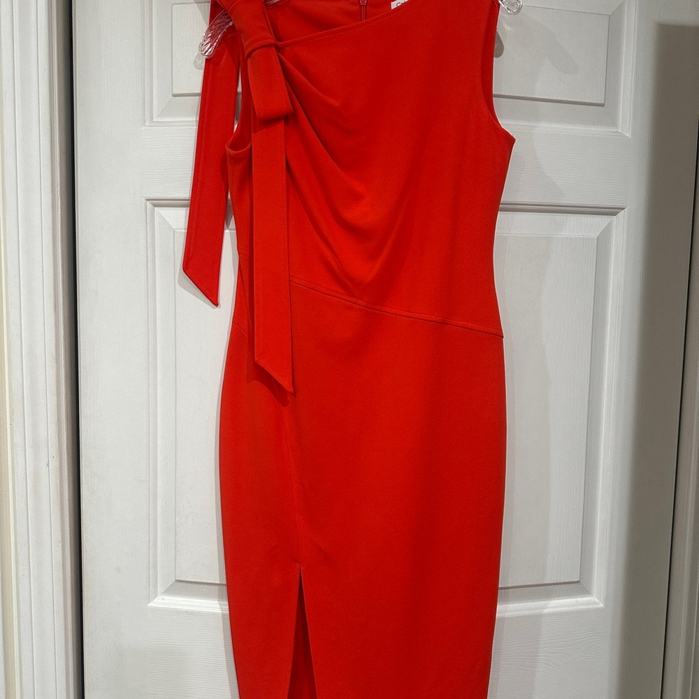 NWOT Calvin Klein One Shoulder Dress